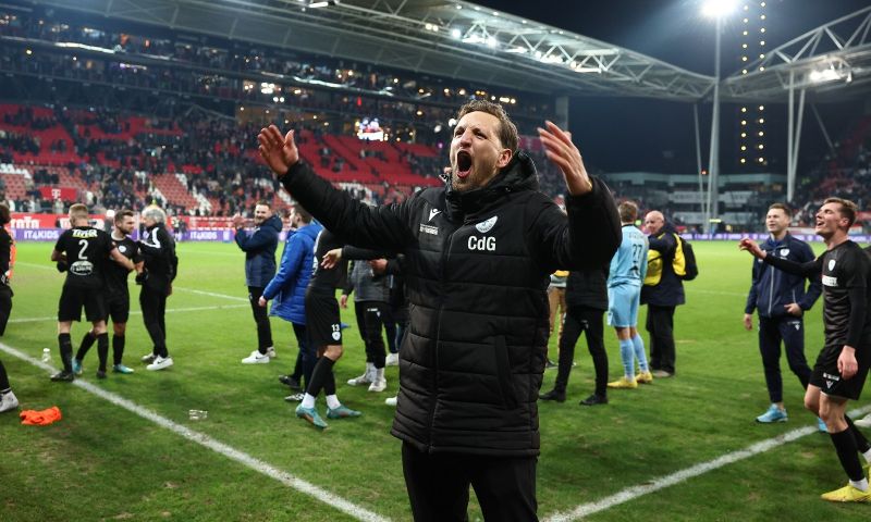 Spakenburg houdt vast aan statuten: 'Finale voetballen we niet op zondag'