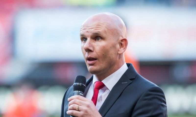 ajax draagt Van Halst voor als nieuw rvc lid