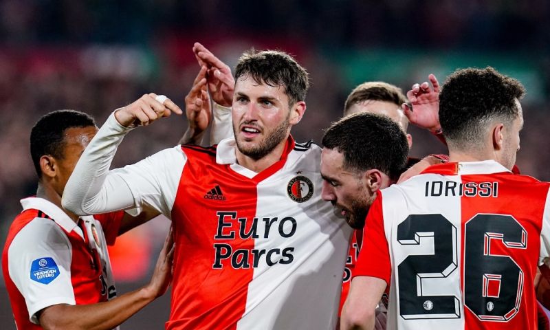 Feyenoord wint eenvoudig van RKC