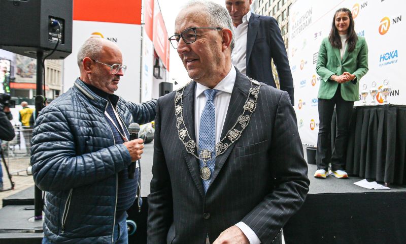 Aboutaleb stelt dat Feyenoord op de Coolsingel wordt gehuldigd