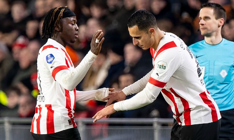 'Puzzel Van Nistelrooij voor Ajax-thuis bijna compleet: één positie onzeker'