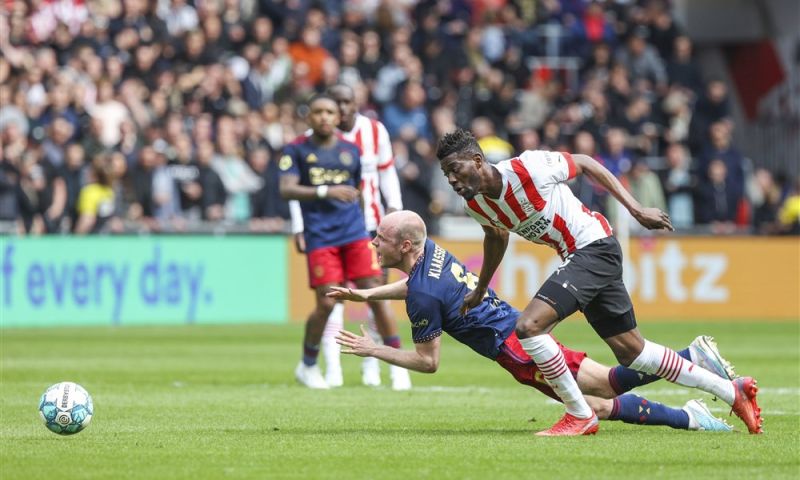 Crisp Kansen Over En Weer Bij Psv-ajax • Nec Doet Wat Terug Tegen Heerenveen (3-1) Image Photography Crisp Kansen Over En Weer Bij Psv-ajax • Nec Doet Wat Terug Tegen Heerenveen (3-1) Image Photography