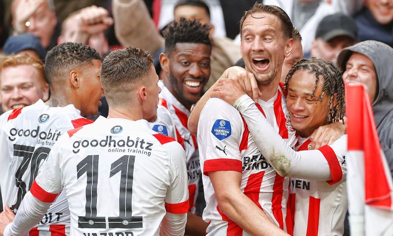 De uitslag van PSV-Ajax had ook hoger uit kunnen vallen