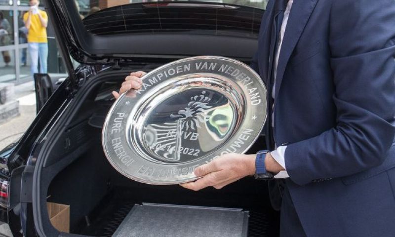 Ajax eerste kampioen van Eredivisie, landstitel Nederland door Concordia Rotterdam