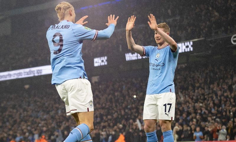 Dit schrijven de Engelse kranten over Manchester City - Arsenal