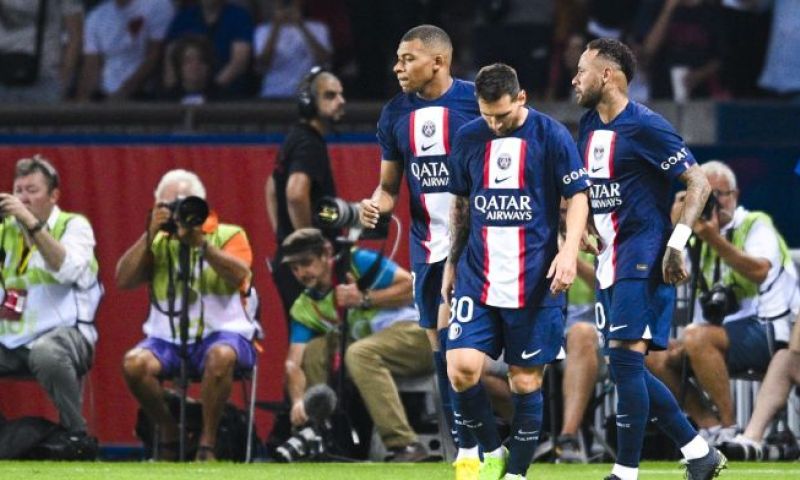 Paris Saint-Germain heeft Messi en Neymar verdedigd