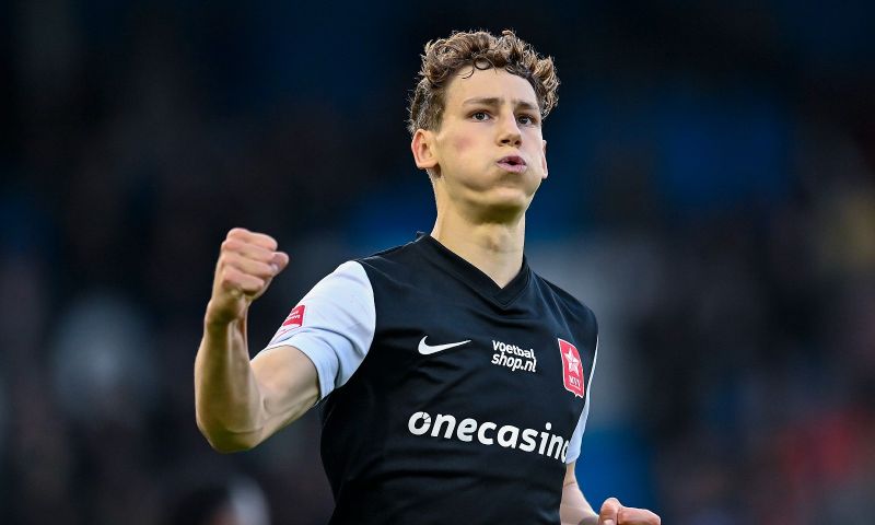 Feyenoord en PSV kijken naar Ruben van Bommel van MVV Maastricht