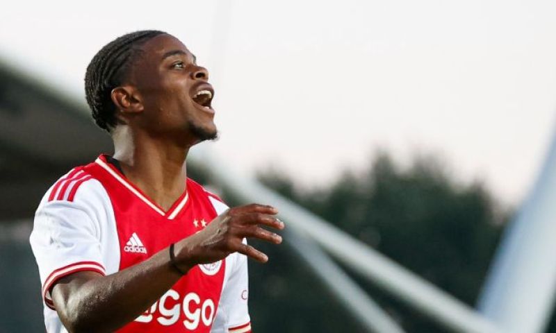 Sontje Hansen gaat naar NEC maar werd door Ajax aangeboden bij FC Twente