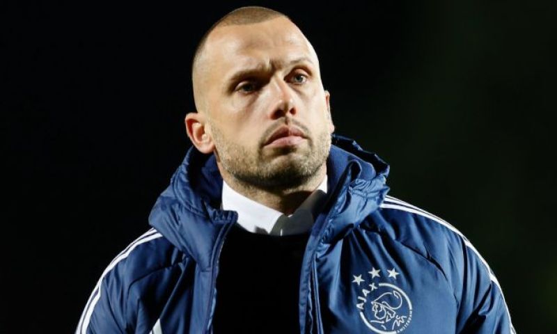 John Heitinga over het maken van de opstelling van Ajax