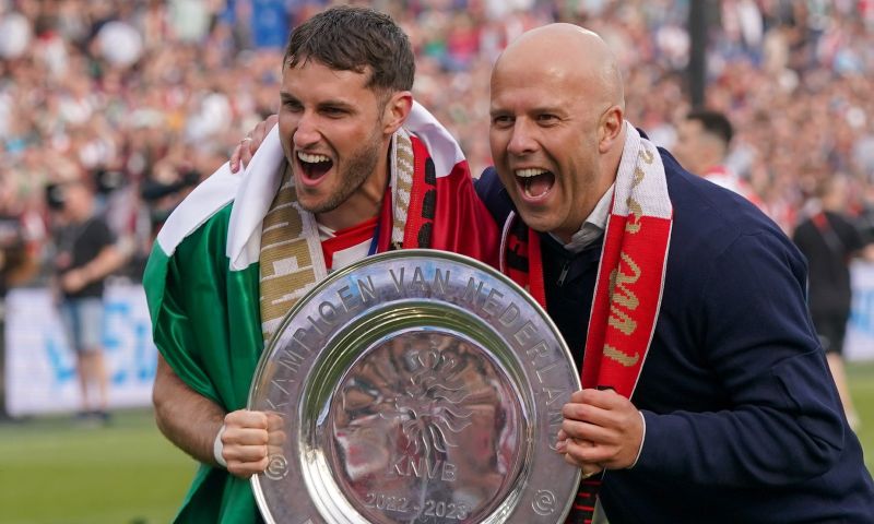 Slot spreekt uitzinnige Coolsingel toe