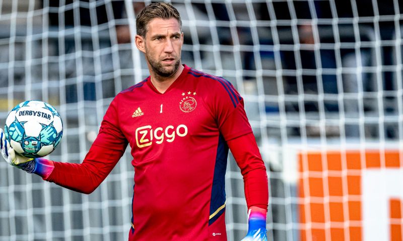 Ajax-doelman Stekelenburg zet een punt achter zijn loopbaan