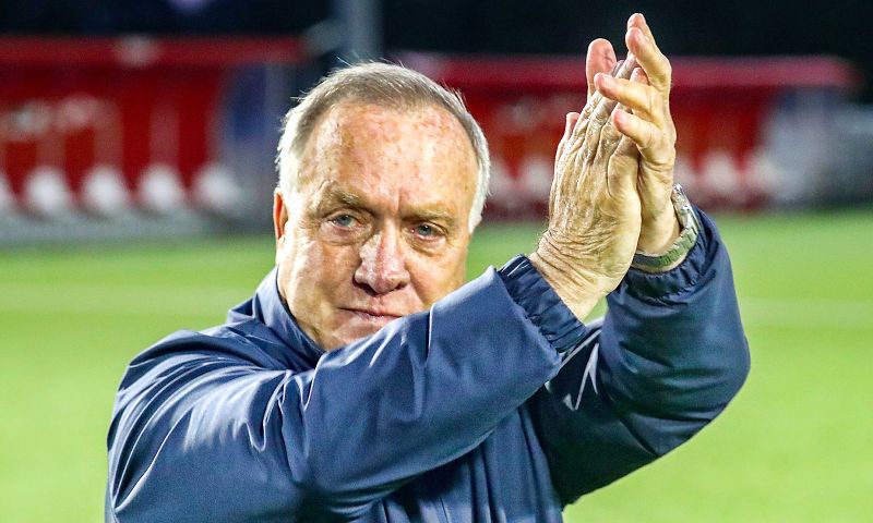 Advocaat zegt dat hij stopt als trainer