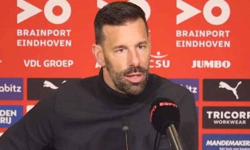 Van Nistelrooij, vertrek Van Nistelrooij, Nistelrooij gebrek waardering