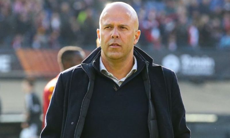 Feyenoord wil een maximaal transferbedrag voor Arne Slot naar Tottenham Hotspur