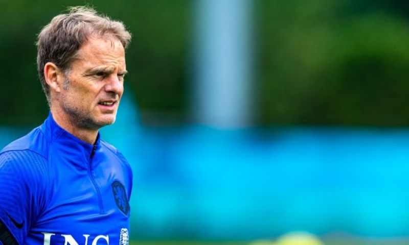 Nieuwe trainersklus voor De Boer: voormalig bondscoach vertrekt naar de VAE