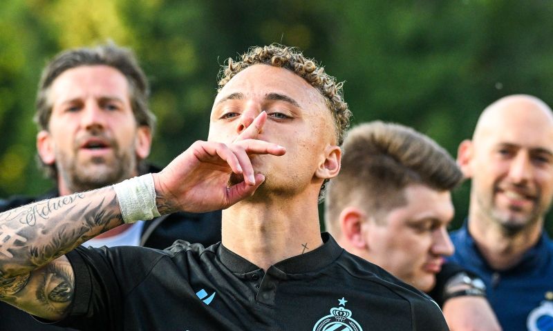 Lang bespreekt transferplannen