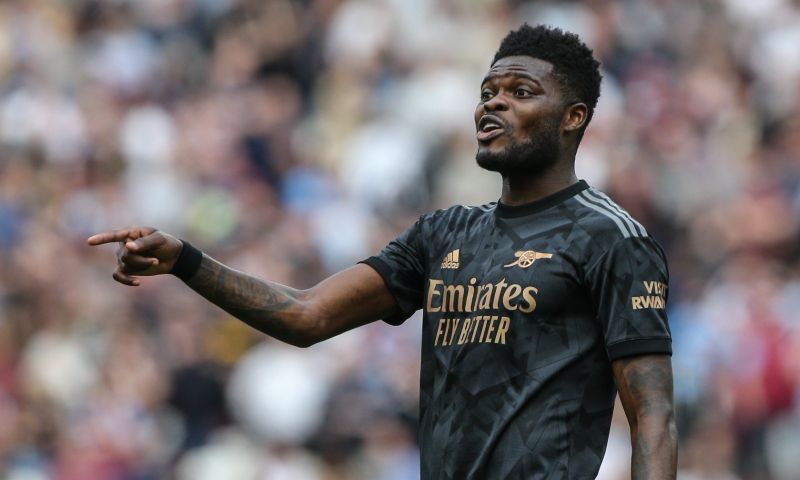 Saudische clubs willen dertigjarige sterkhouder Thomas Partey losweken bij Arsenal