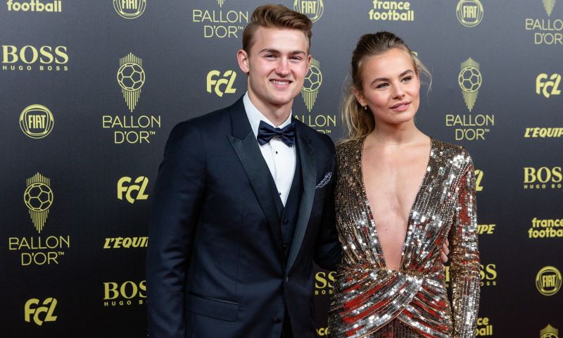 Matthijs de Ligt en Annekee Molenaar zijn verloofd