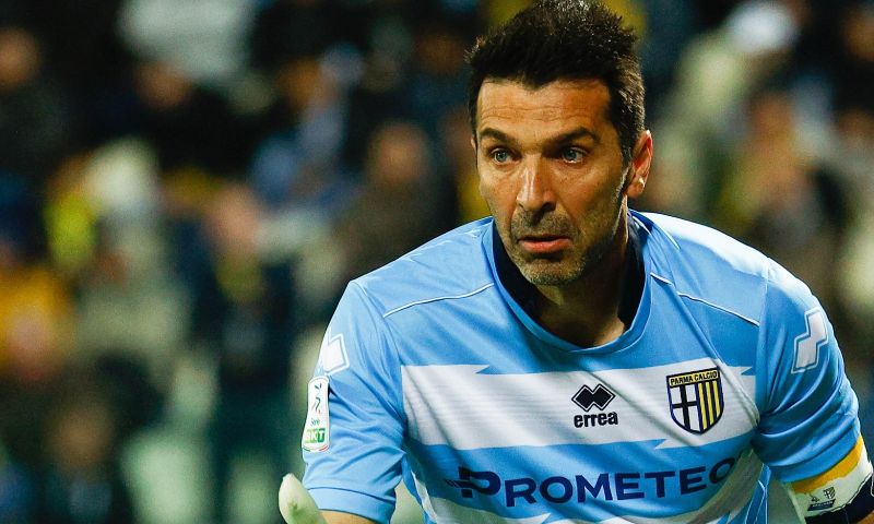 'Buffon (45) krijgt lucratief bod en kan 30 miljoen per jaar gaan verdienen'      