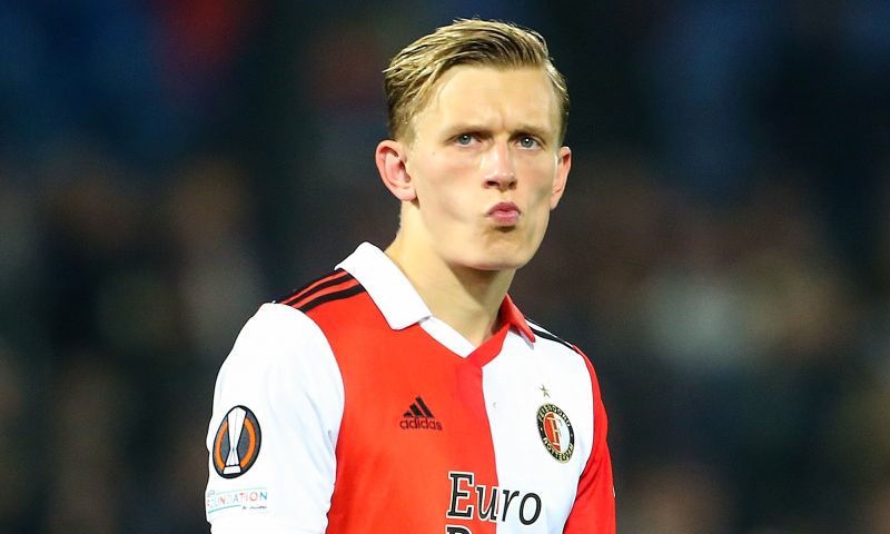 'Torino wil Feyenoord-back voor neus van VfL Wolfsburg wegkapen'