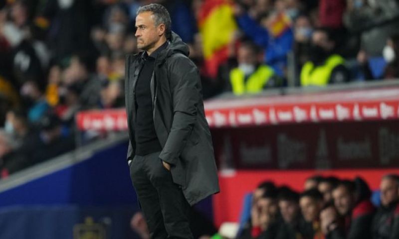 PSG schakelt snel door en presenteert Luis Enrique als nieuwe hoofdtrainer