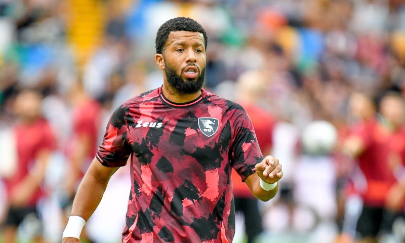 Vilhena zet nieuwe stap: Voormalig Feyenoorder tekent bij in Griekenland tot 2027