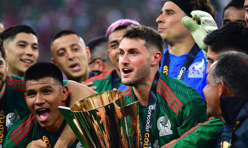 Mexico wint Gold Cup na laat doelpunt van supersub Santiago Giménez