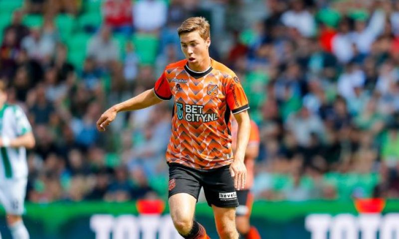 Eiting en FC Volendam staan lijnrecht tegenover elkaar 