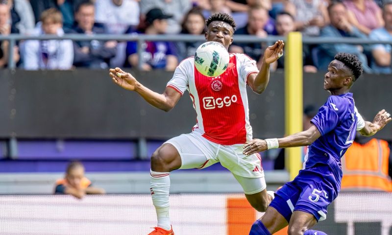 Ajax verliest van Anderlecht 
