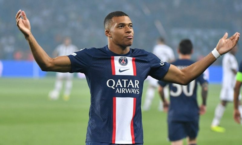 Mbappé-soap nadert kookpunt: PSG neemt aanvaller niet mee naar Japan