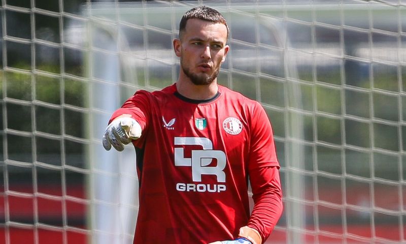 Bijlow wil aanvoerder worden: "Ik verlaat Feyenoord ook echt niet zomaar"