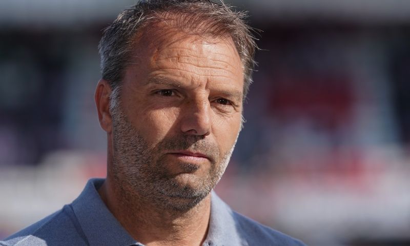 Steijn verrast met Ajax-opstelling en combineert jeugd met ervaren spelers