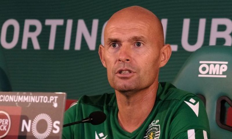 Voormalig Ajax-trainer Keizer tekent in Saudi-Arabië