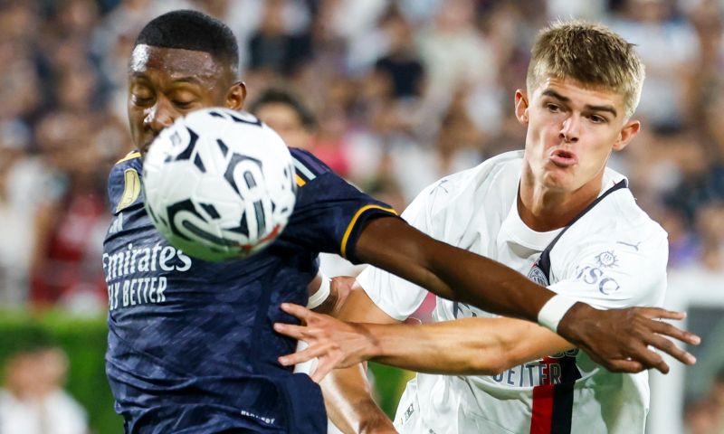 Charles De Ketelare stond te boek als Belgisch talent en staat nu op de PSV-radar 