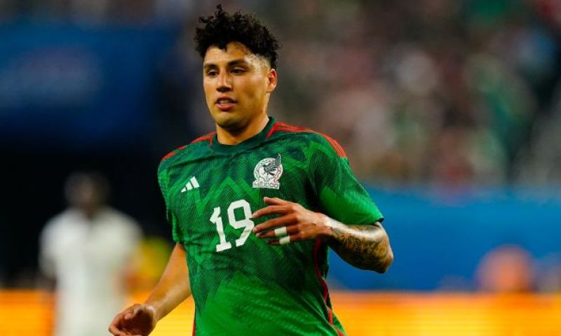 'Botafogo meldt zich voor Ajacied Sánchez en zet in op huurdeal'