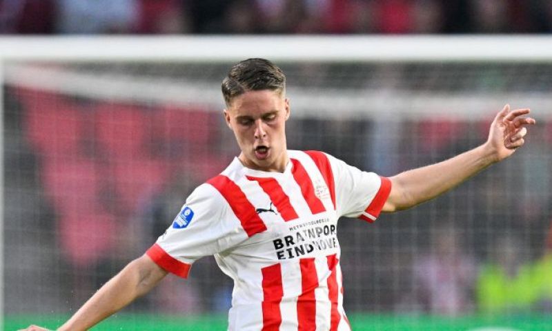 Joey Veerman hoopt op de komst van Charles De Ketelaere bij PSV