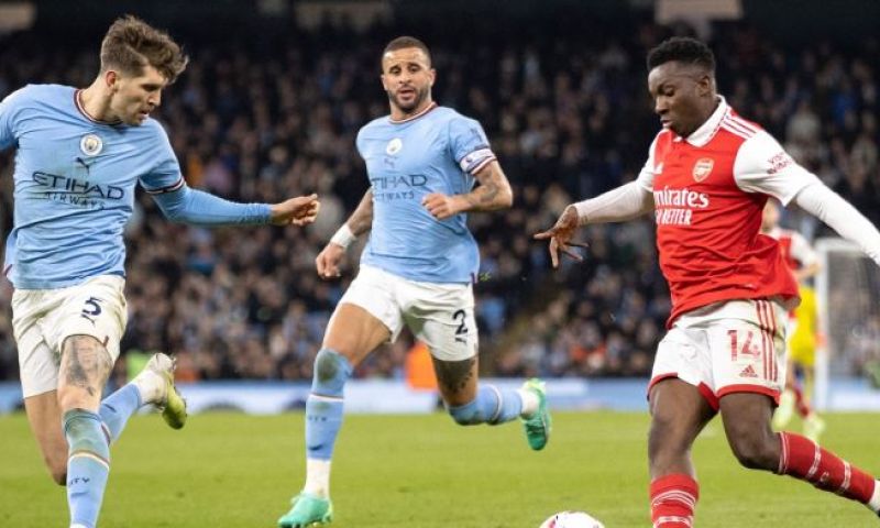 Arsenal wint van Man City en pajt Community Shield