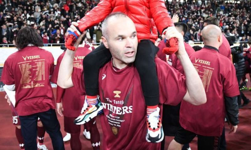 Andrés Iniesta vertrekt naar Emirates Club FC uit de Verenigde Arabische Emiraten