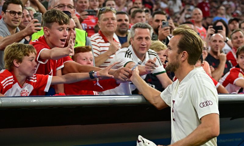 Kane sluit levenslange sponsordeal met zeer opvallend schoenenmerk