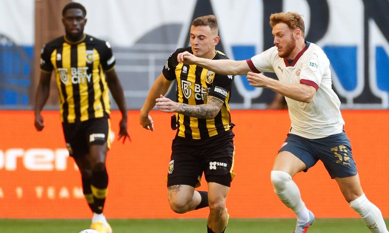 PSV is te sterk voor Vitesse en heeft goede generale richting Rangers 