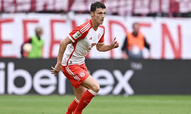 Benjamin Pavard heeft zich ziek gemeld bij Bayern München