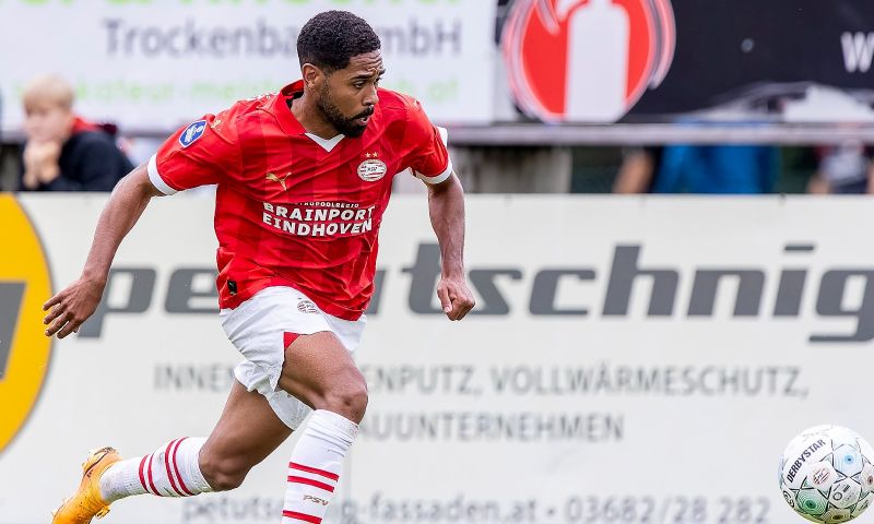 Phillip Mwene is vertrokken bij PSV en weer teruggekeerd bij FSV Mainz 05