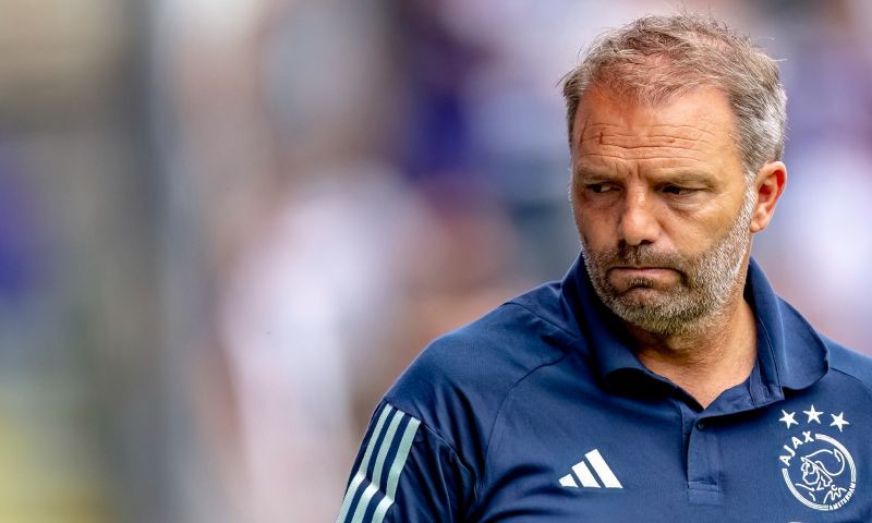 Ajax is volgens Maurice Steijn klaar op de transfermarkt