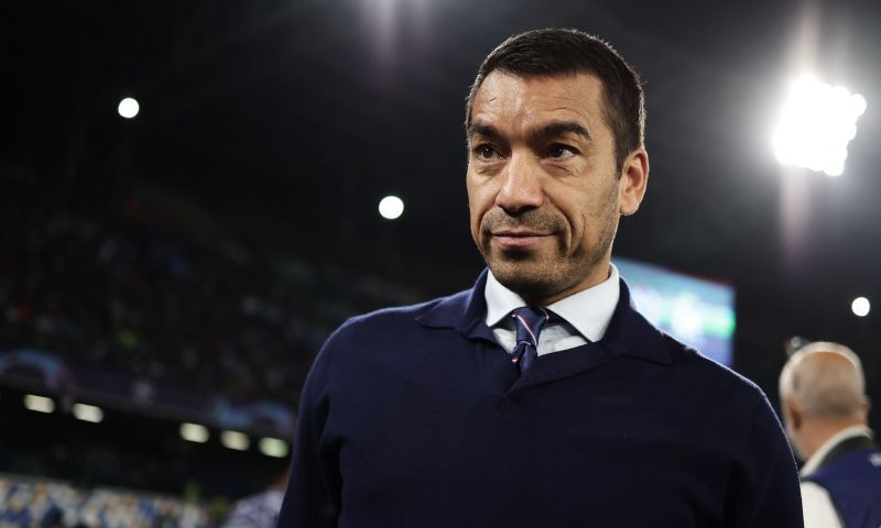 'Van Bronckhorst grijpt naast trainersklus bij Villarreal, club kiest Real-icoon'