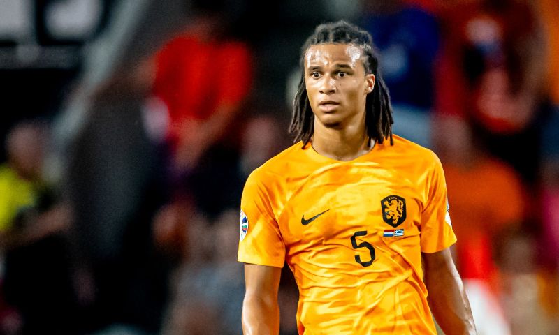 Koeman mist wellicht verdediger tegen Ierland: 'Bepaal zondag of hij kan spelen'