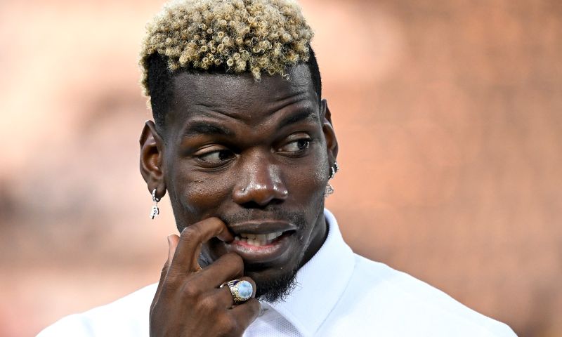 Pogba dacht aan beëindigen van carrière: 'Wilde gewoon bij normale mensen zijn'