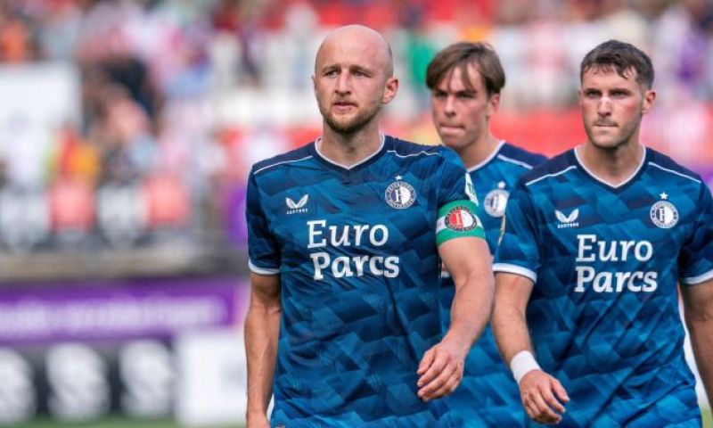 Trauner ontbrak op de een-na-laatste training van Feyenoord voor De Klassieker.