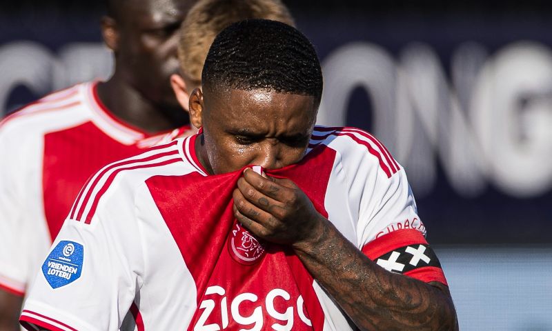 Domper voor Ajax, Bergwijn afwezig