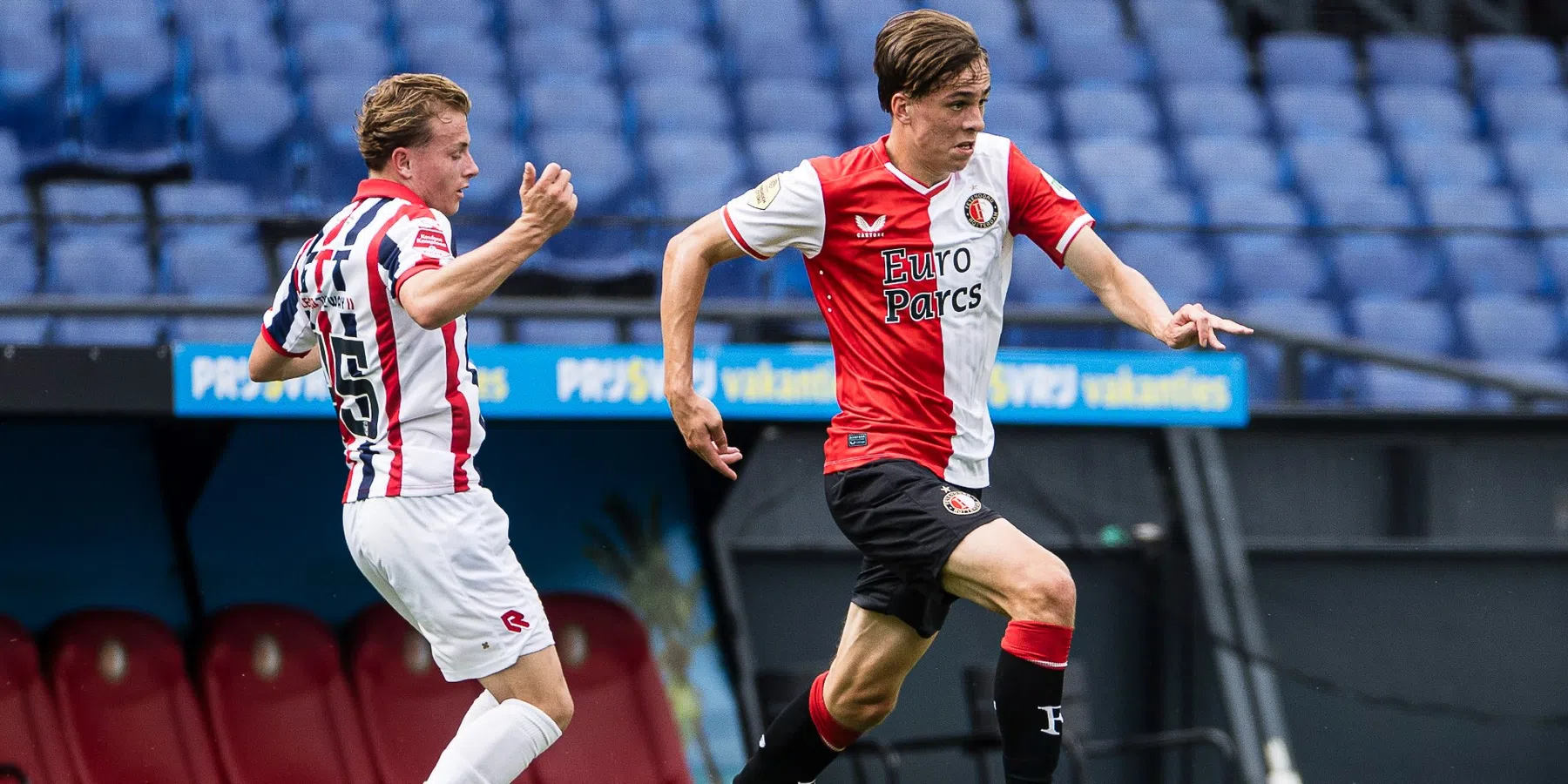 Julius Sauer, vader van Leo Sauer, hoopt niet dat het te snel gaat bij Feyenoor