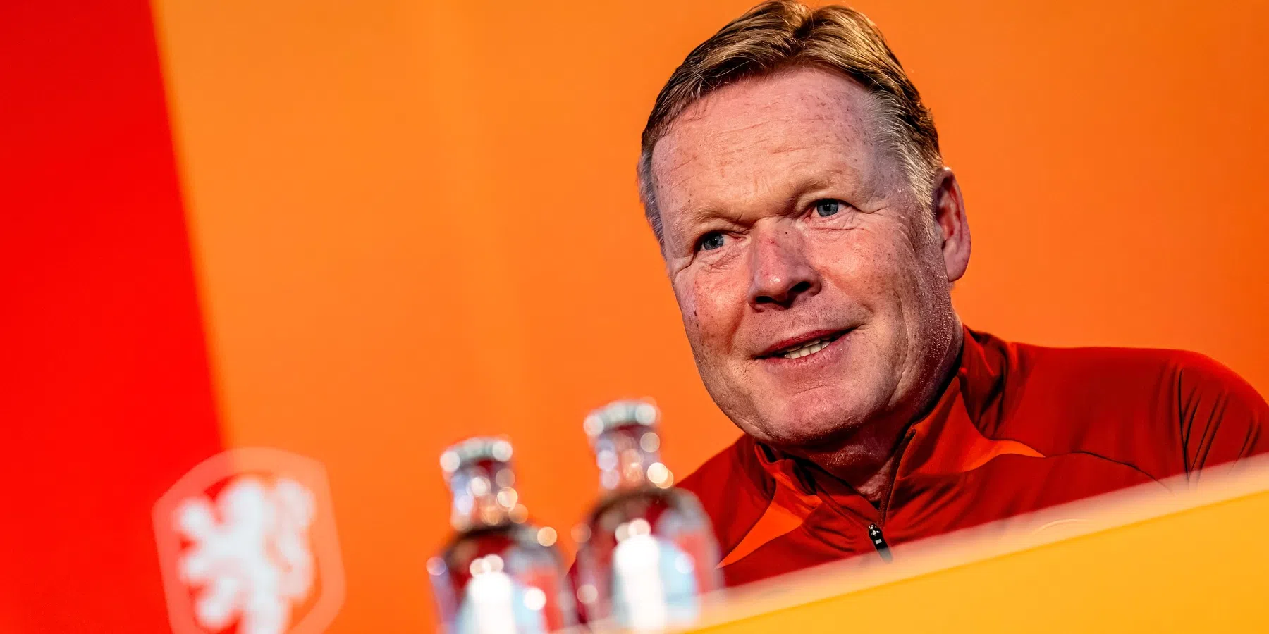 Koeman en Aké schuiven aan voor persconferentie richting Griekenland-uit